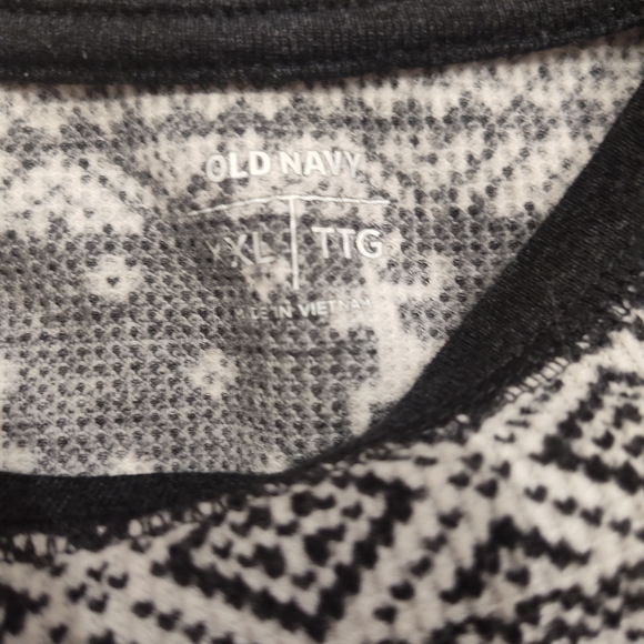 Old Navy Bundle Of 3 - Picture 5 of 9